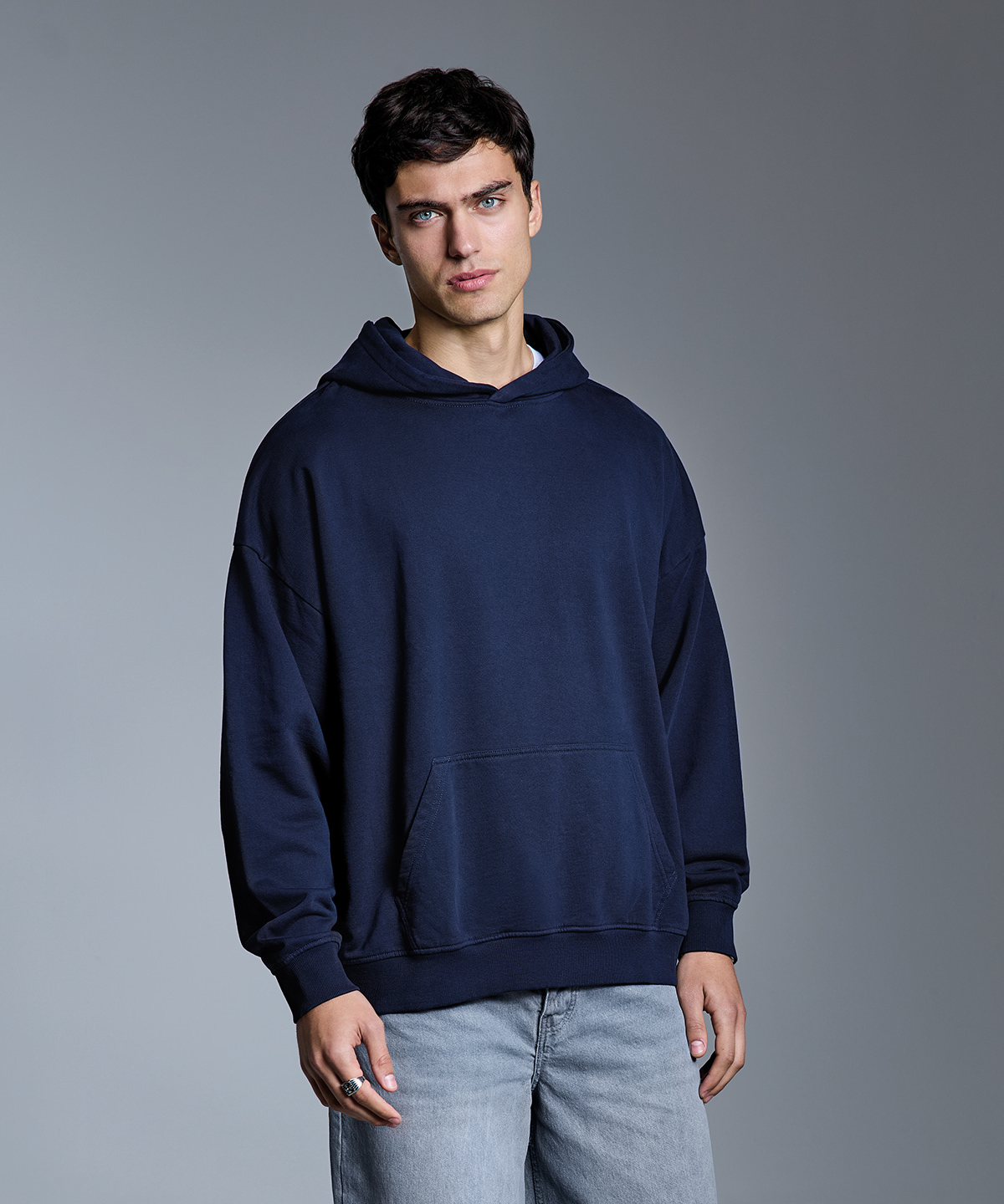 Anthem Heavy Bass Hoodie AM201