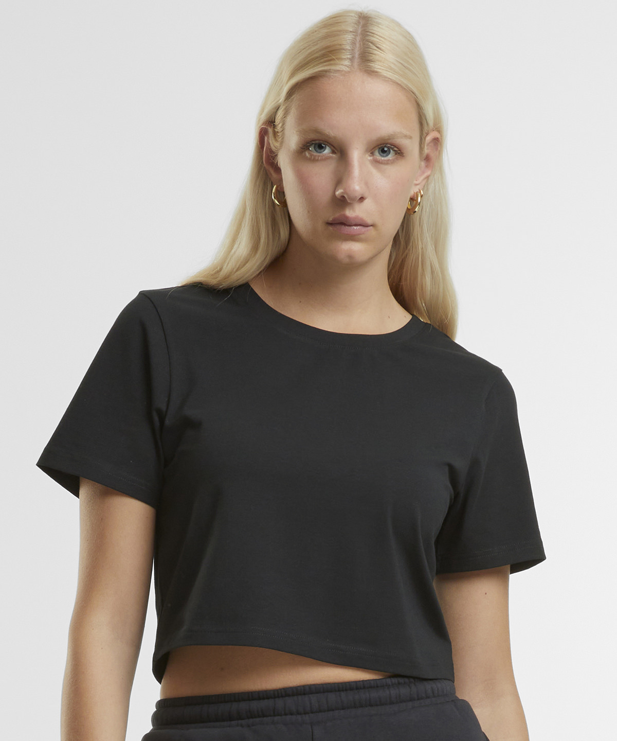 New Morning Studios Women’s Cropped Tee NM006