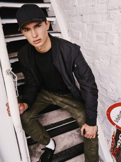 Yupoong Fitted Baseball Cap YP004
