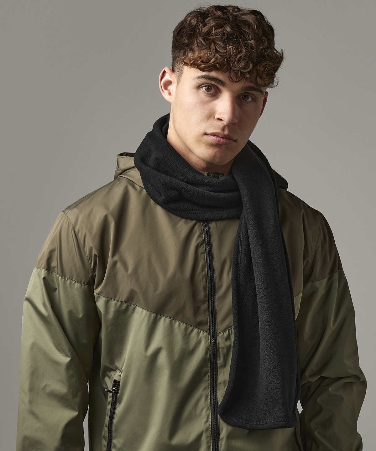 Beechfield Suprafleece Geneva Scarf B290 - Image 2