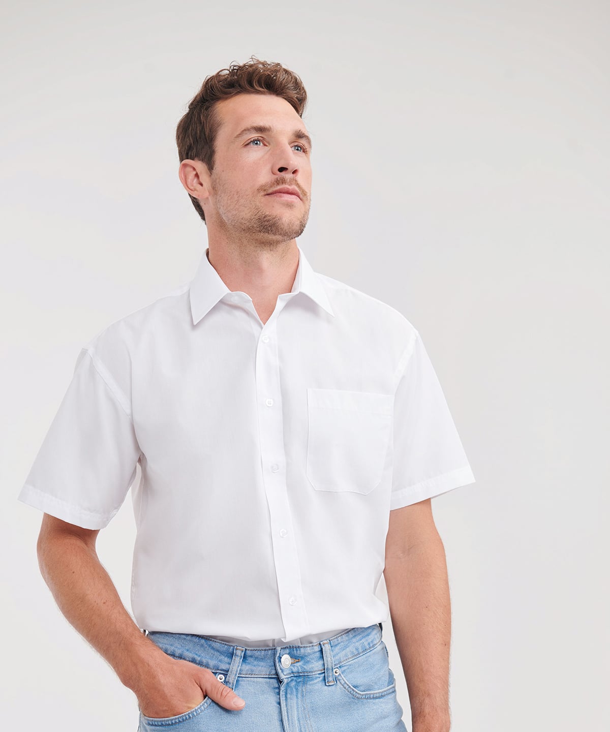 Russell Athletic Short Sleeve Polycotton Easycare Poplin Shirt J935M - Image 2