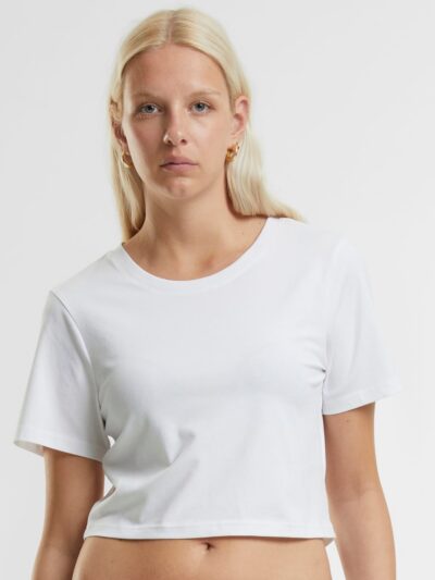 New Morning Studios Women’s Cropped Tee NM006