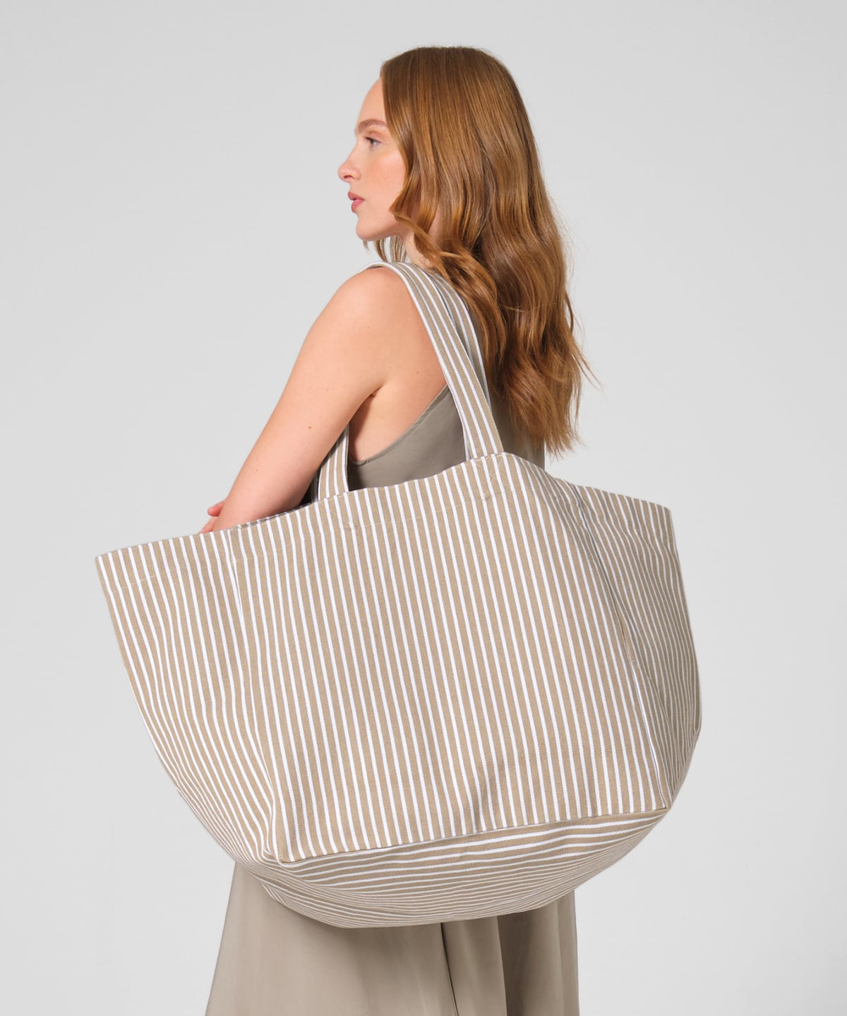 Westford Mill Oversized Beach Bag W677 - Image 3