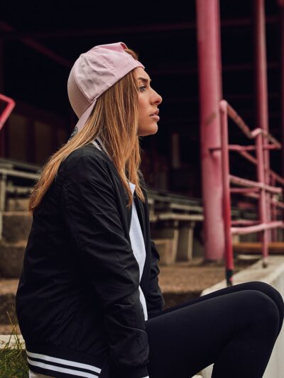 Yupoong Curved Classic Snapback YP035